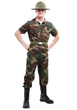 Sargento de perforación más hombres