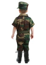 Niño soldado de infantería